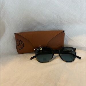Ray-Ban Sunglasses with Black Lenses and Brown Case